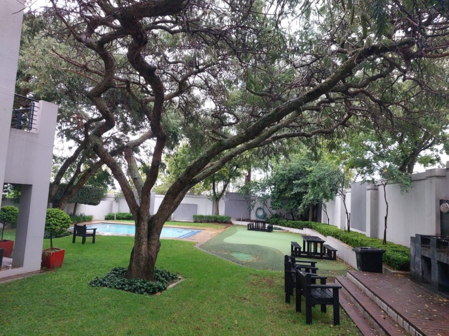 1 Bedroom Property for Sale in Douglasdale Gauteng