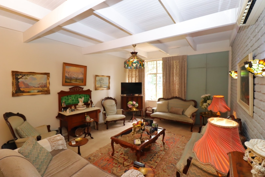 5 Bedroom Property for Sale in Colbyn Gauteng