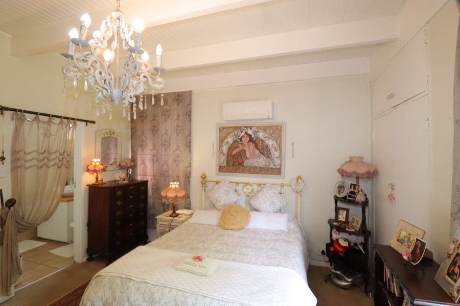 5 Bedroom Property for Sale in Colbyn Gauteng