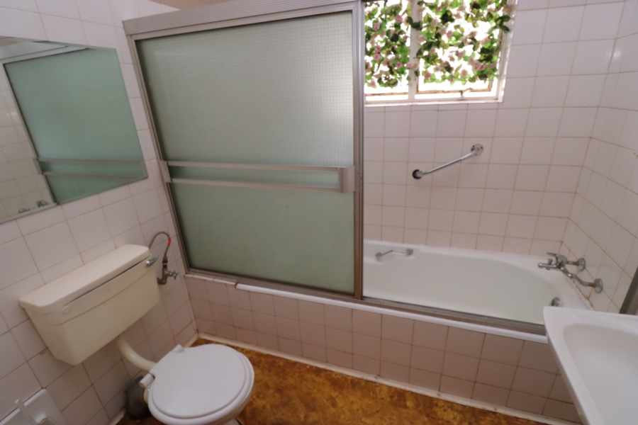 5 Bedroom Property for Sale in Colbyn Gauteng