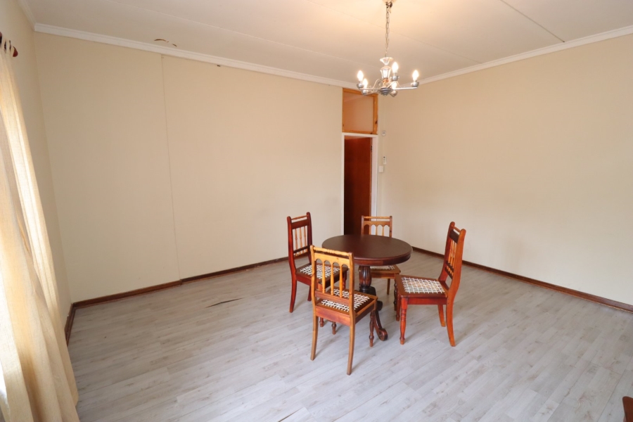 5 Bedroom Property for Sale in Colbyn Gauteng