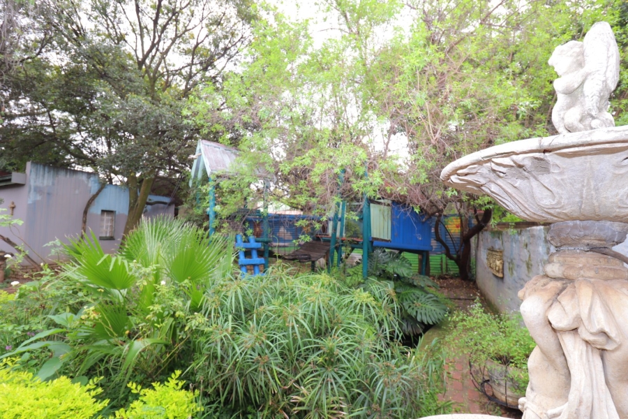 5 Bedroom Property for Sale in Colbyn Gauteng