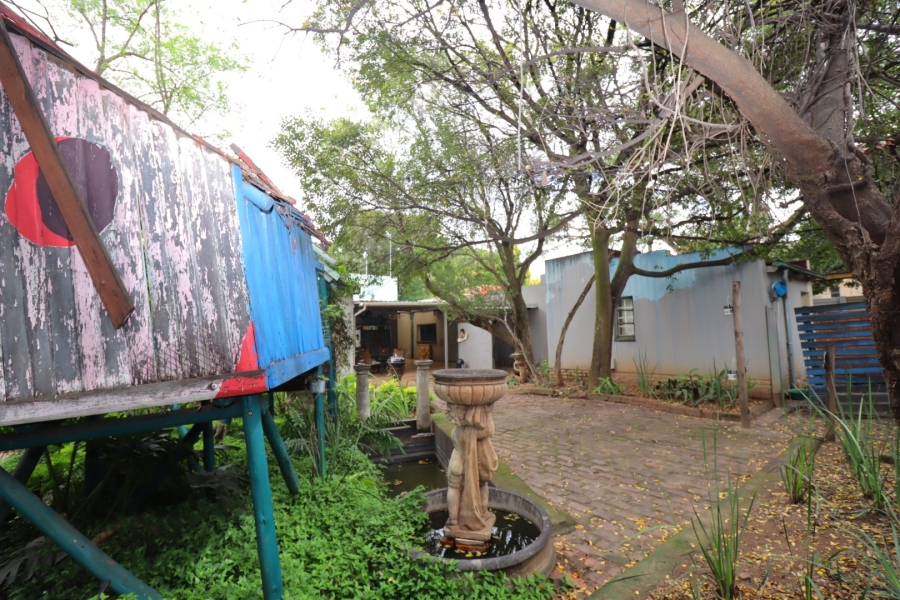5 Bedroom Property for Sale in Colbyn Gauteng