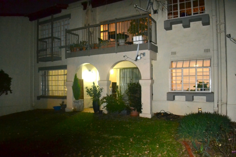2 Bedroom Property for Sale in Bryanston East Gauteng