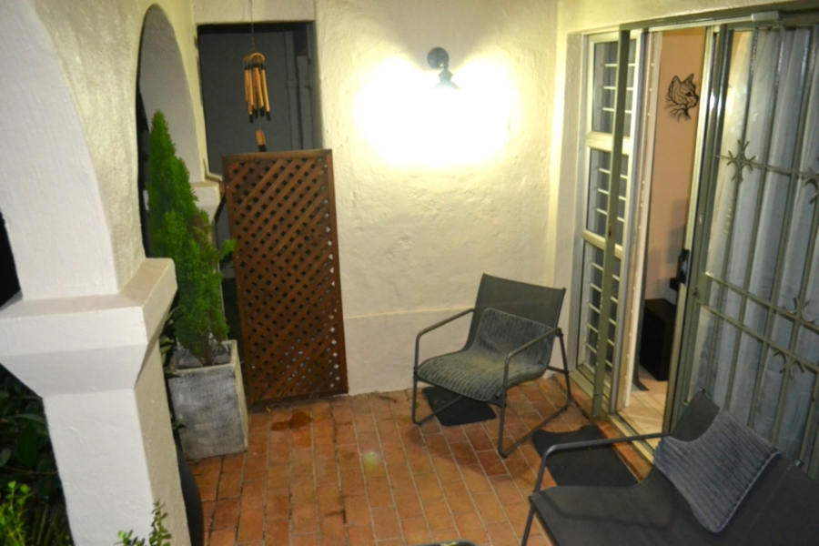 2 Bedroom Property for Sale in Bryanston East Gauteng