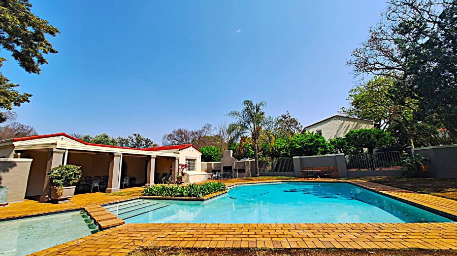 2 Bedroom Property for Sale in Bryanston East Gauteng