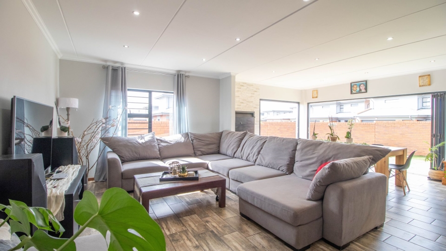 3 Bedroom Property for Sale in Pomona Gauteng