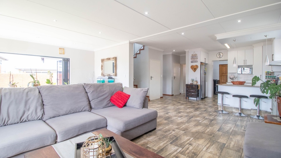 3 Bedroom Property for Sale in Pomona Gauteng