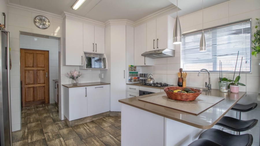 3 Bedroom Property for Sale in Pomona Gauteng