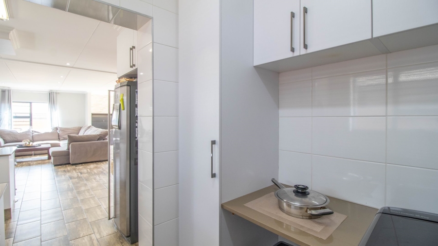 3 Bedroom Property for Sale in Pomona Gauteng