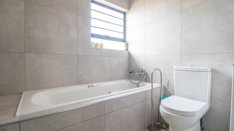 3 Bedroom Property for Sale in Pomona Gauteng