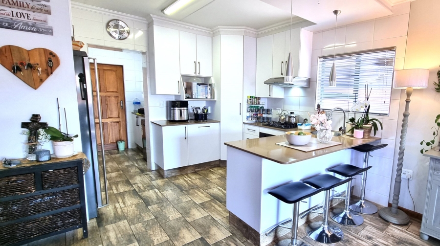 3 Bedroom Property for Sale in Pomona Gauteng