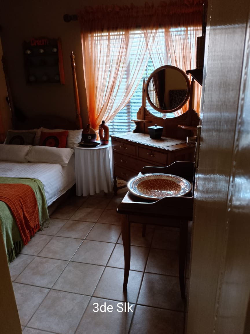 5 Bedroom Property for Sale in Doornpoort Gauteng