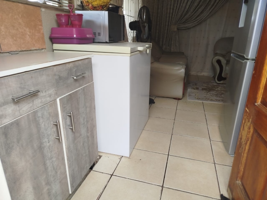2 Bedroom Property for Sale in Mamelodi Gauteng