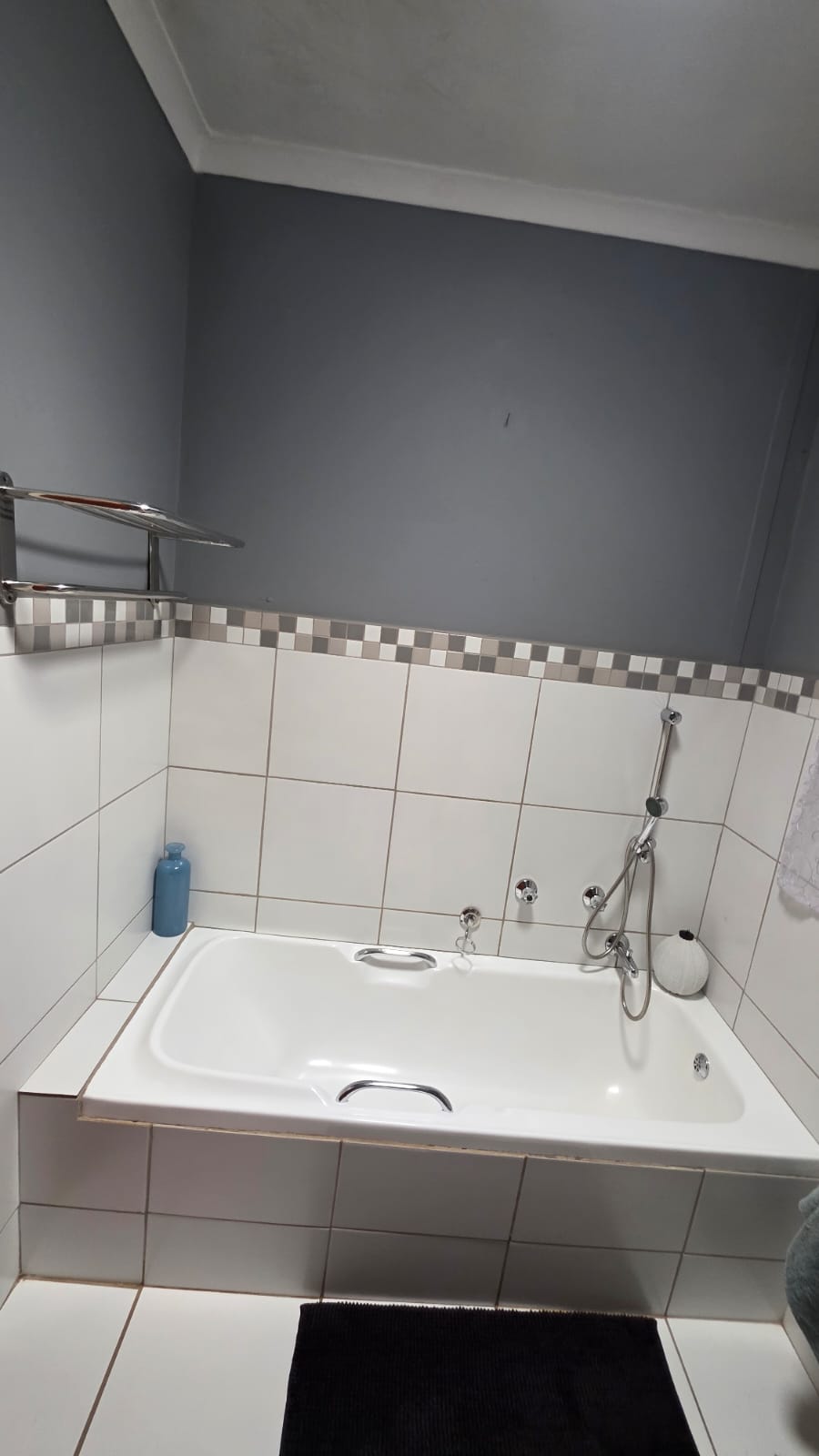 5 Bedroom Property for Sale in Doornpoort Gauteng