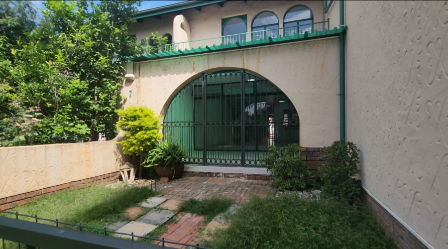 3 Bedroom Property for Sale in Sinoville Gauteng
