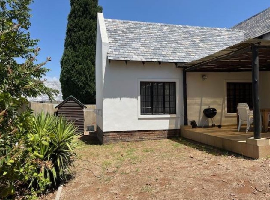 2 Bedroom Property for Sale in Willaway Gauteng