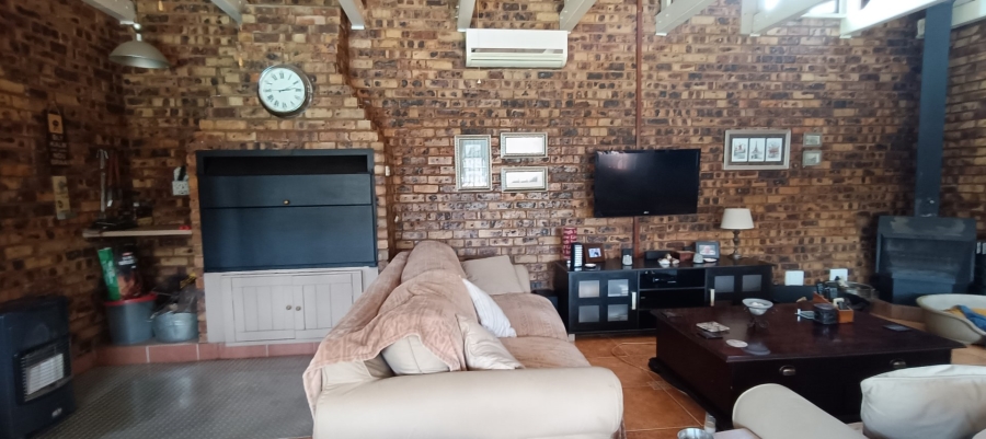 3 Bedroom Property for Sale in Sinoville Gauteng