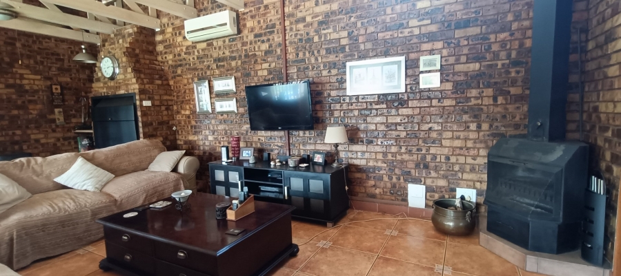 3 Bedroom Property for Sale in Sinoville Gauteng