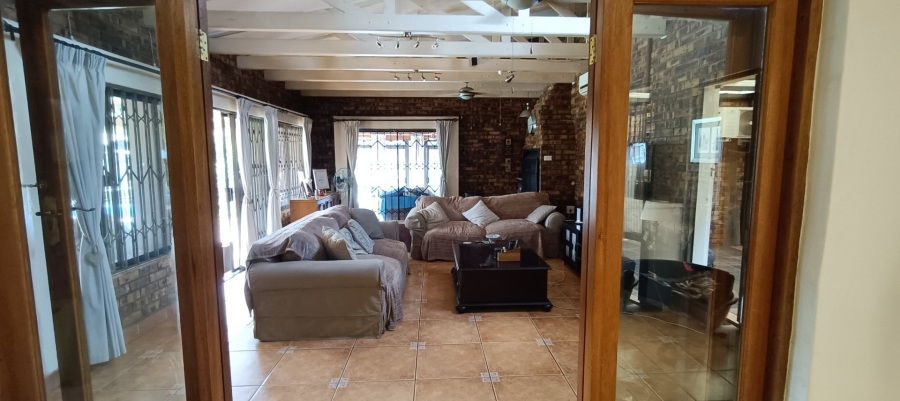 3 Bedroom Property for Sale in Sinoville Gauteng
