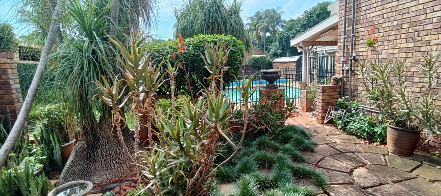 3 Bedroom Property for Sale in Sinoville Gauteng