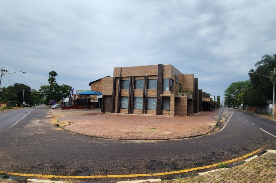  Bedroom Property for Sale in Capital Park Gauteng