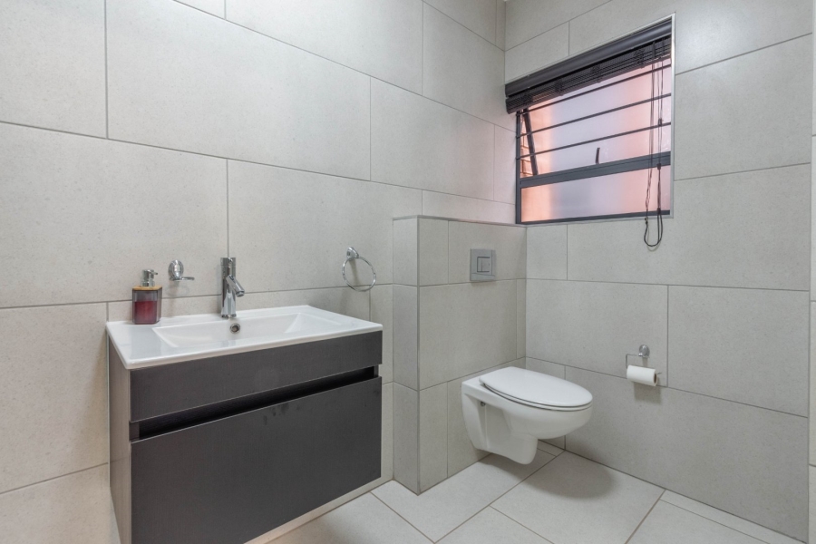 To Let 3 Bedroom Property for Rent in Kensington Gauteng