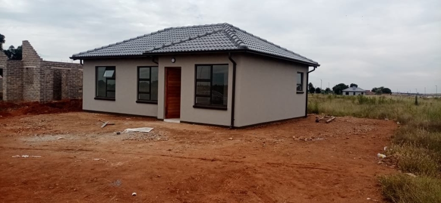 3 Bedroom Property for Sale in Windmill Park Gauteng