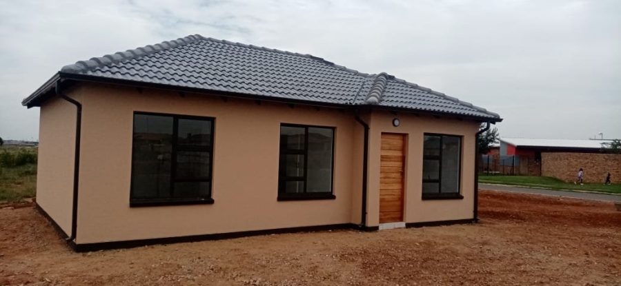 3 Bedroom Property for Sale in Windmill Park Gauteng