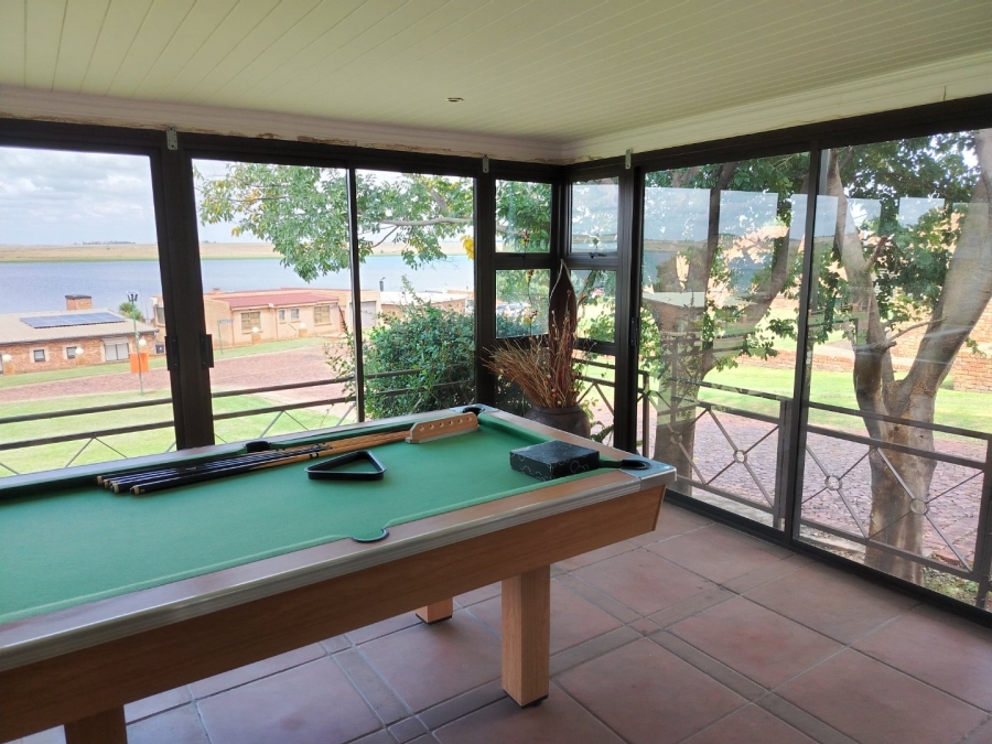 3 Bedroom Property for Sale in Bronkhorstbaai Gauteng