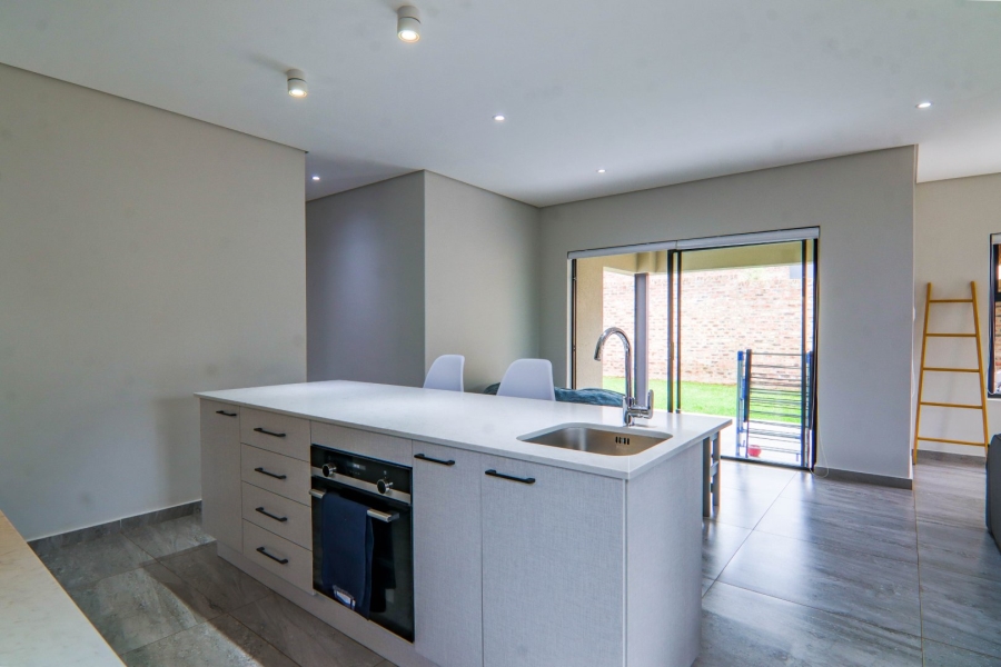 2 Bedroom Property for Sale in Carlswald Gauteng