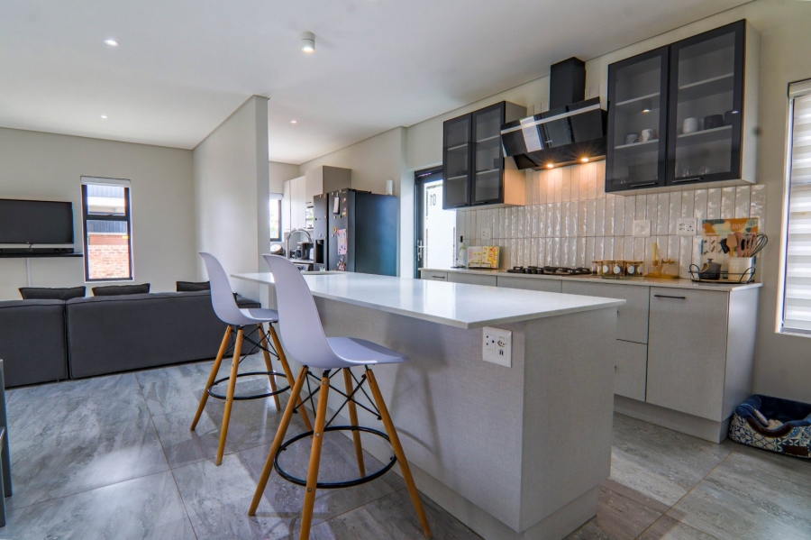 2 Bedroom Property for Sale in Carlswald Gauteng