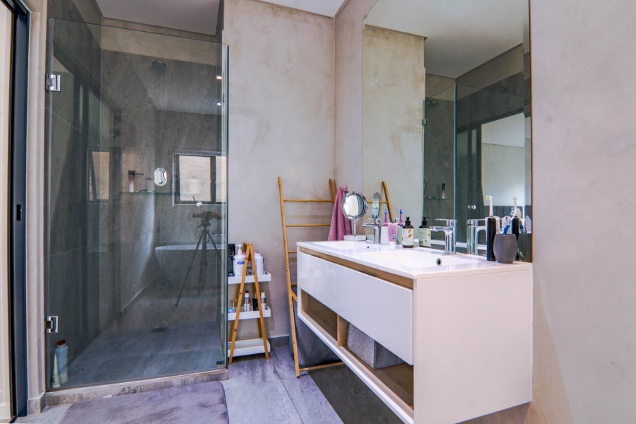 2 Bedroom Property for Sale in Carlswald Gauteng