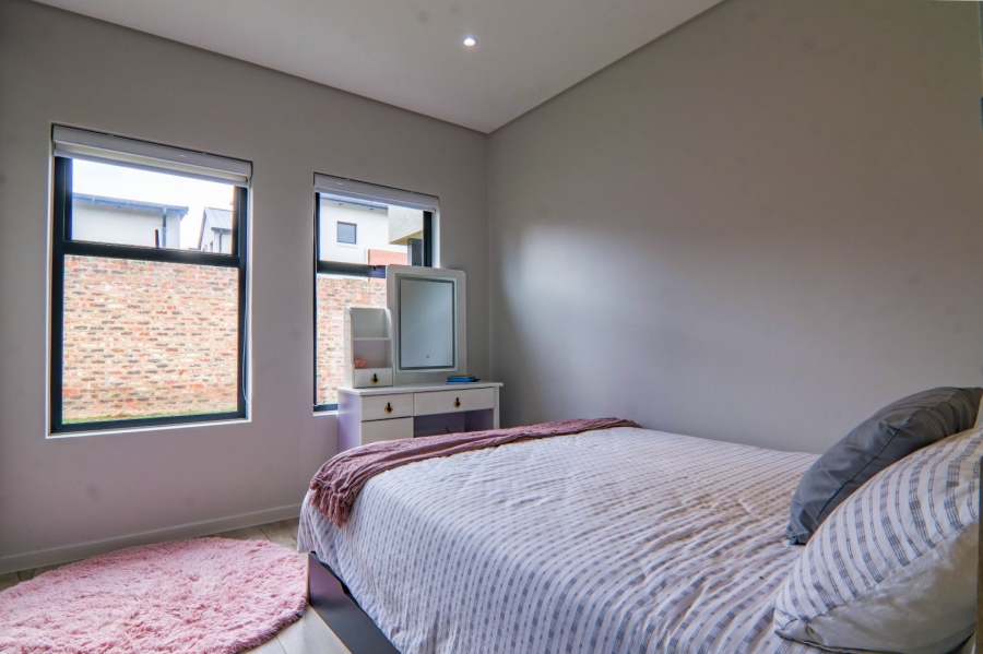 2 Bedroom Property for Sale in Carlswald Gauteng