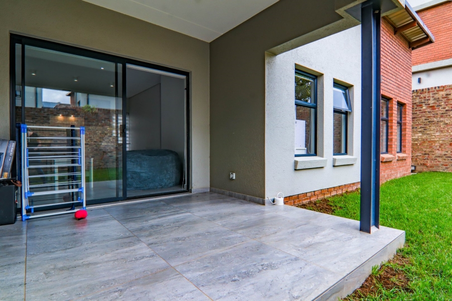2 Bedroom Property for Sale in Carlswald Gauteng