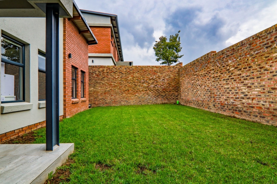 2 Bedroom Property for Sale in Carlswald Gauteng