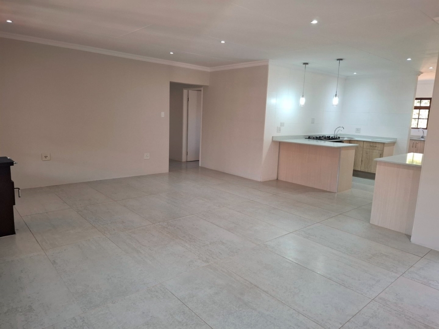 4 Bedroom Property for Sale in Clubview West Gauteng