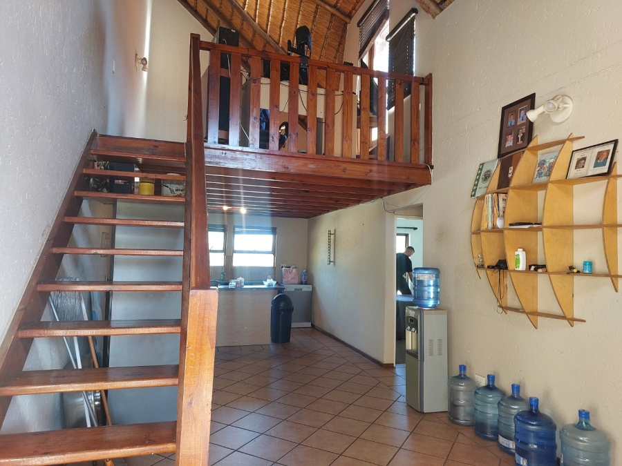 2 Bedroom Property for Sale in Sunninghill Gauteng