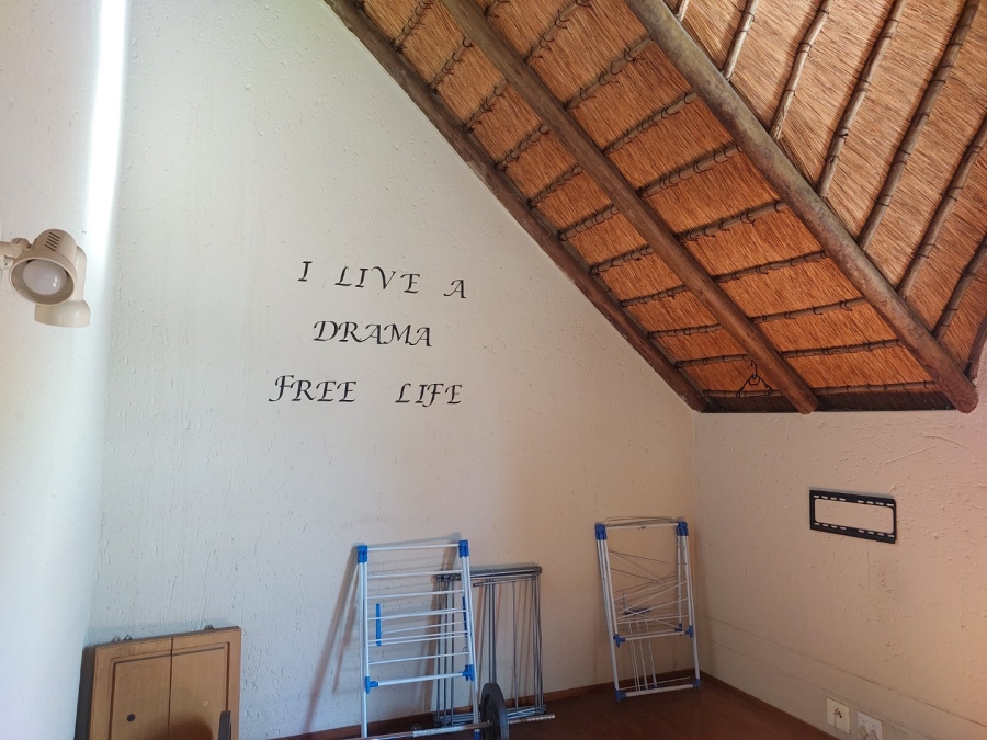 2 Bedroom Property for Sale in Sunninghill Gauteng
