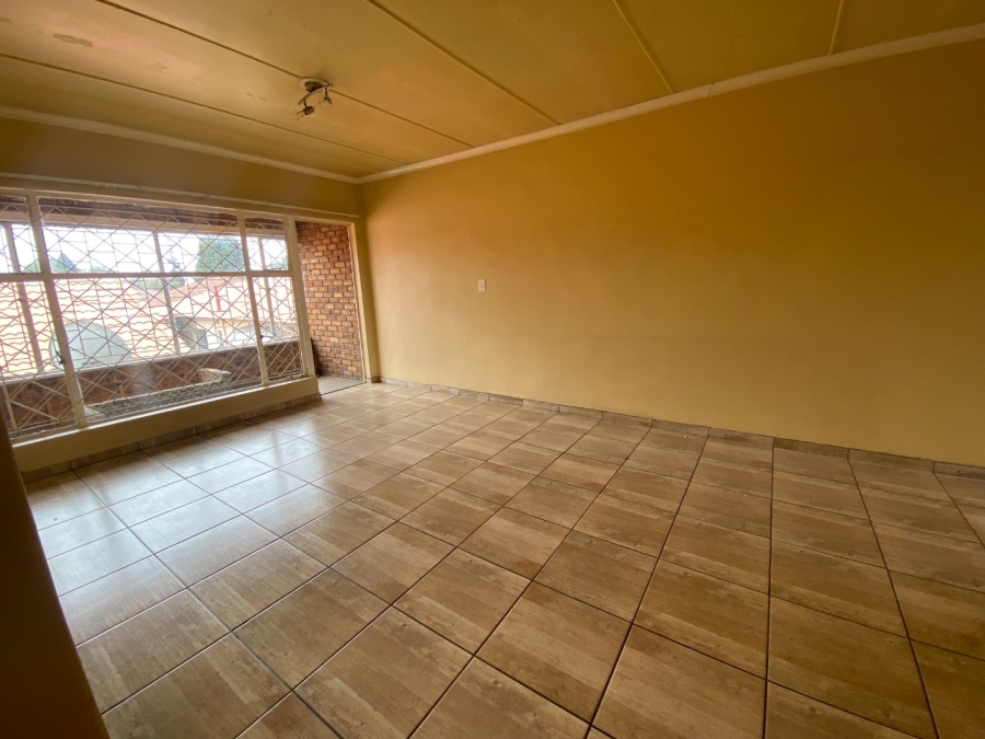 2 Bedroom Property for Sale in Casseldale Gauteng