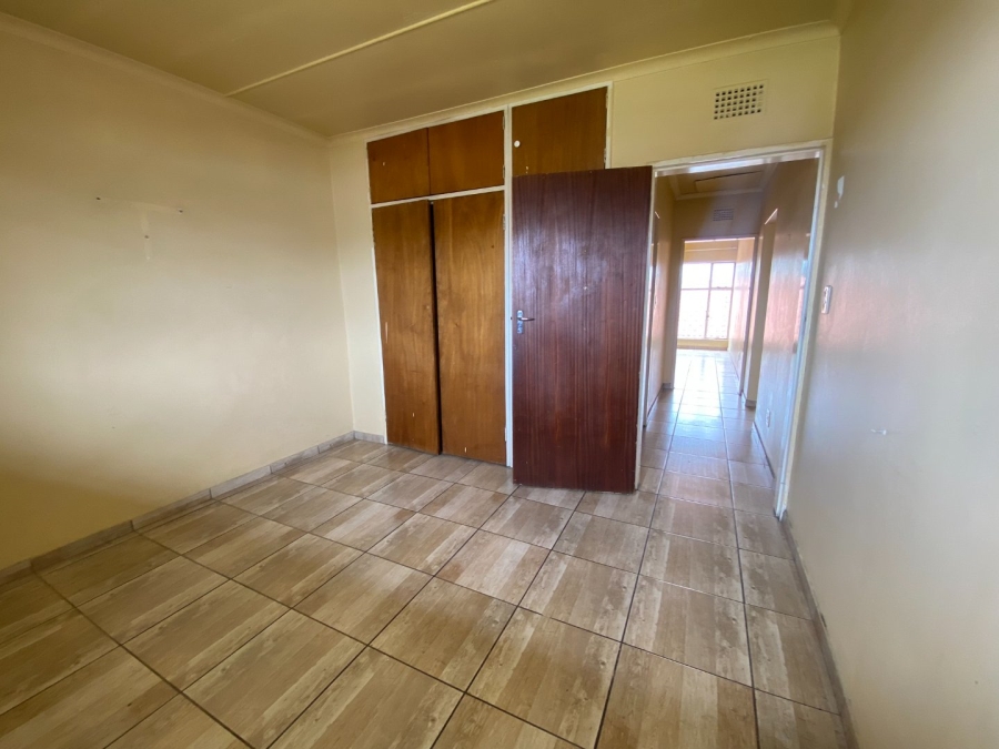 2 Bedroom Property for Sale in Casseldale Gauteng