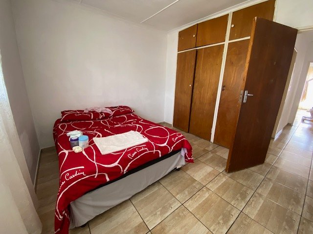 2 Bedroom Property for Sale in Casseldale Gauteng