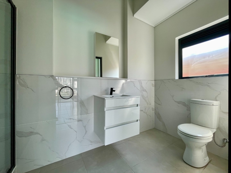To Let 3 Bedroom Property for Rent in Waterfall Gauteng