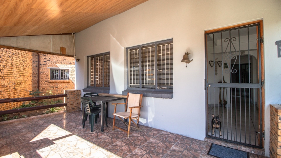 3 Bedroom Property for Sale in Bonaero Park Gauteng