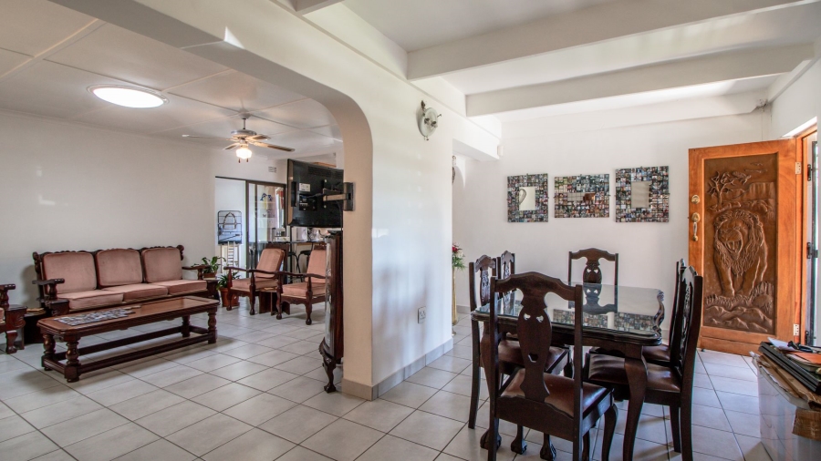 3 Bedroom Property for Sale in Bonaero Park Gauteng
