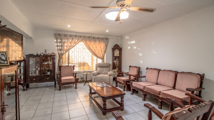 3 Bedroom Property for Sale in Bonaero Park Gauteng