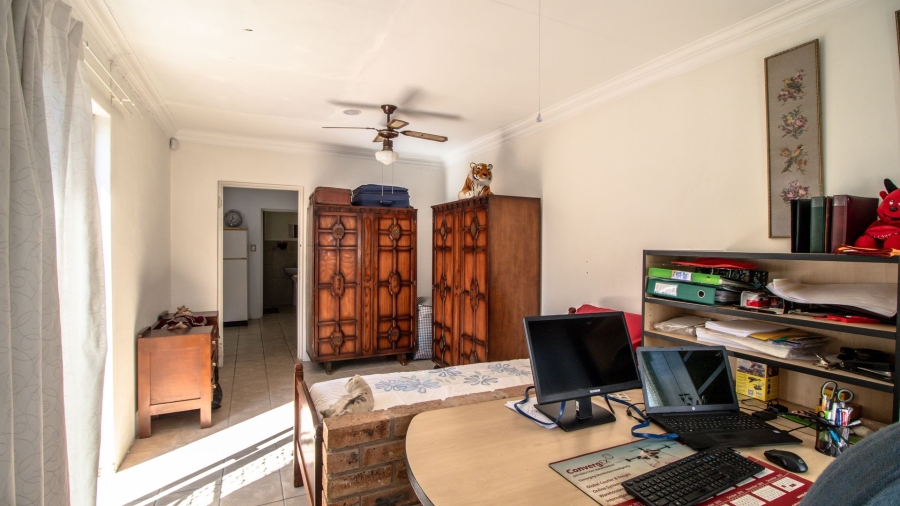 3 Bedroom Property for Sale in Bonaero Park Gauteng