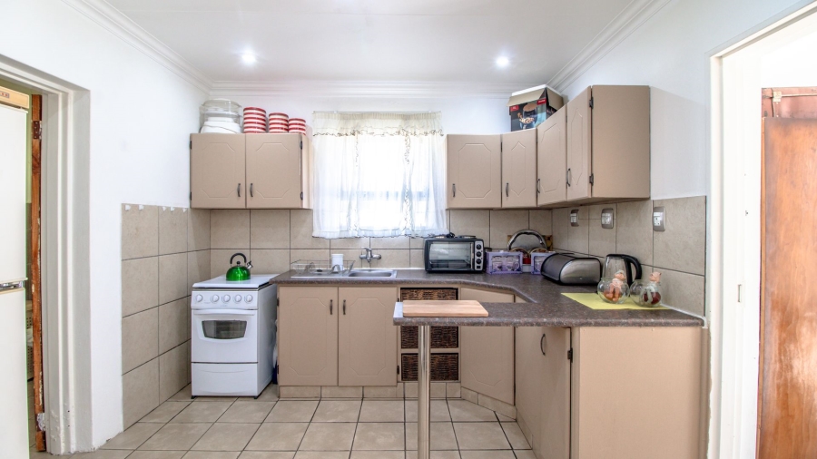 3 Bedroom Property for Sale in Bonaero Park Gauteng