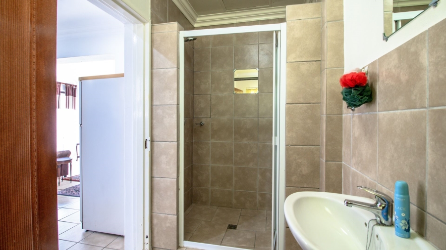 3 Bedroom Property for Sale in Bonaero Park Gauteng