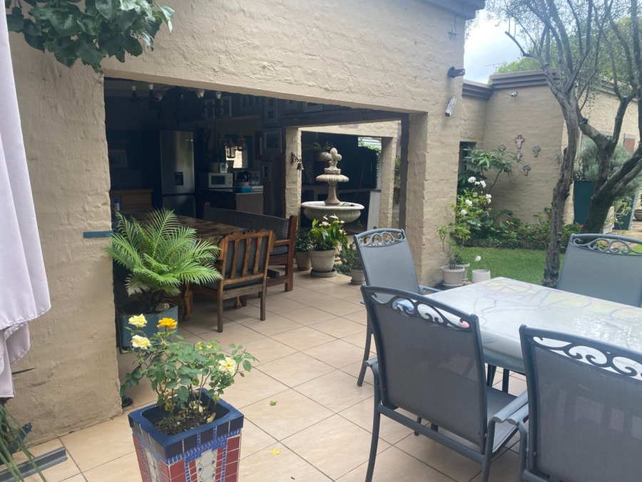 3 Bedroom Property for Sale in Riviera Gauteng